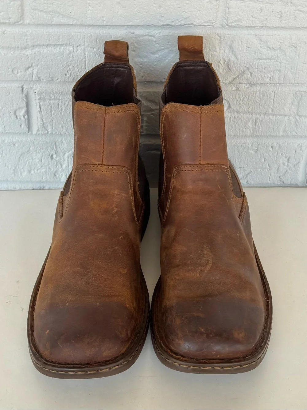Born Hemlock Castagno Chelsea Boots Men's 13